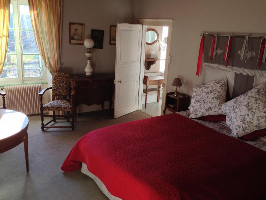 Domaine De Vilotte Bed & Breakfast Ardenais Bilik gambar