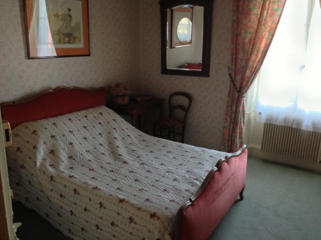 Domaine De Vilotte Bed & Breakfast Ardenais Bilik gambar