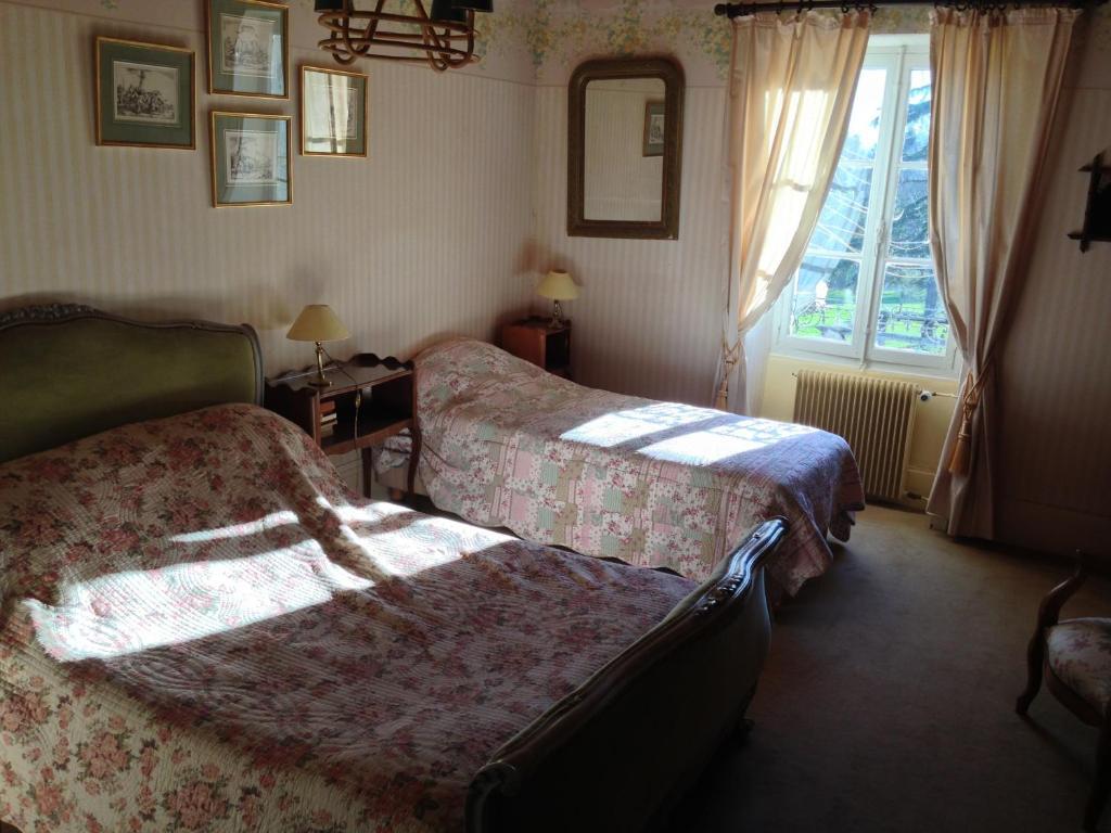 Domaine De Vilotte Bed & Breakfast Ardenais Bilik gambar